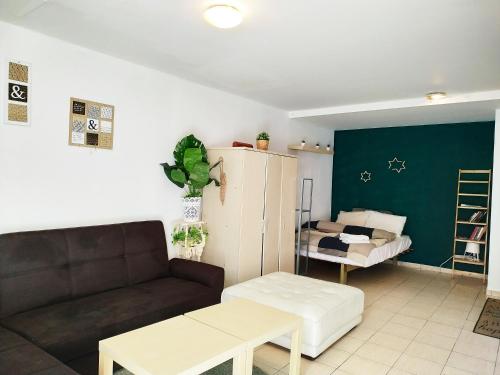 Willy Brandt-Affordable Cute Studio near the beach - main image
