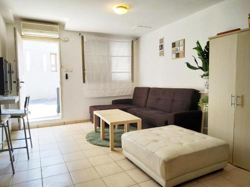 Willy Brandt-Affordable Cute Studio near the beach - image 4